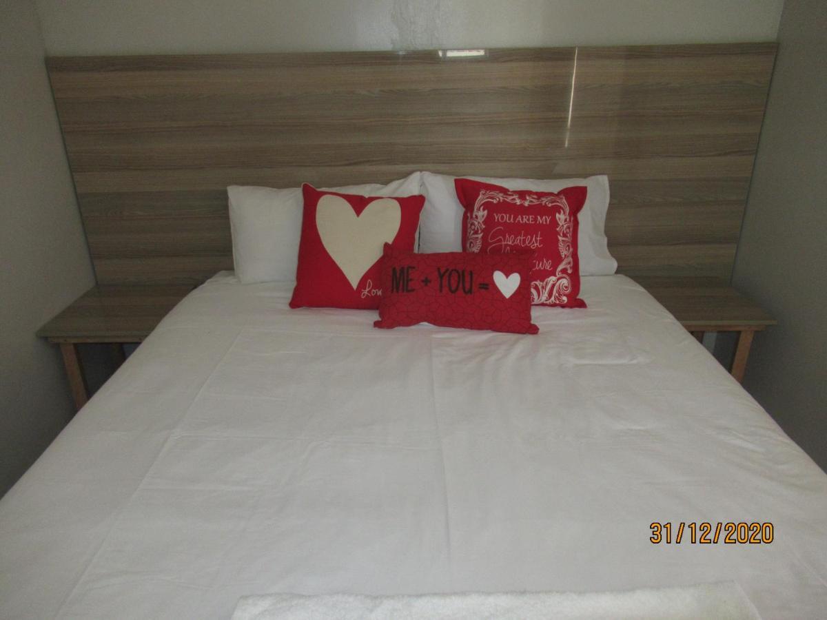 Pab-Love Guest House Kuruman Eksteriør bilde