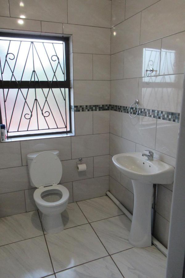 Pab-Love Guest House Kuruman Eksteriør bilde